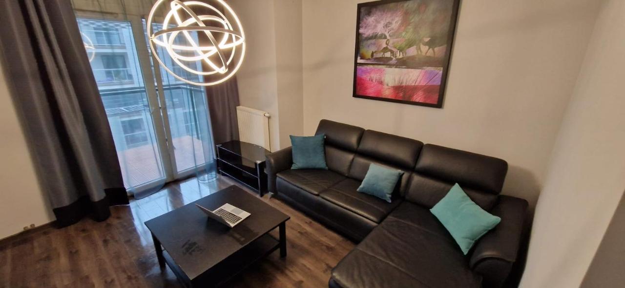 Atal Towers Prywatny Apartament Appartement Wrocław Buitenkant foto